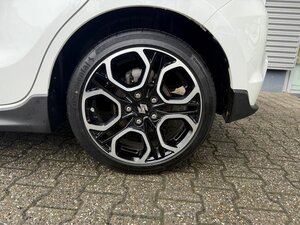 Suzuki Swift 1.4 Sport+Winterräder+Kamera+Navi+Sitzheiz 64.698 km 16.222 &euro; Meerbusch 40667