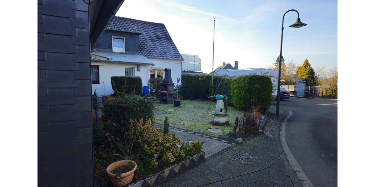 Einfamilienhaus Wermelskirchen - 3.5 Zimmer, 84 m&sup2;, 250.000&euro; | Angebot:25046706