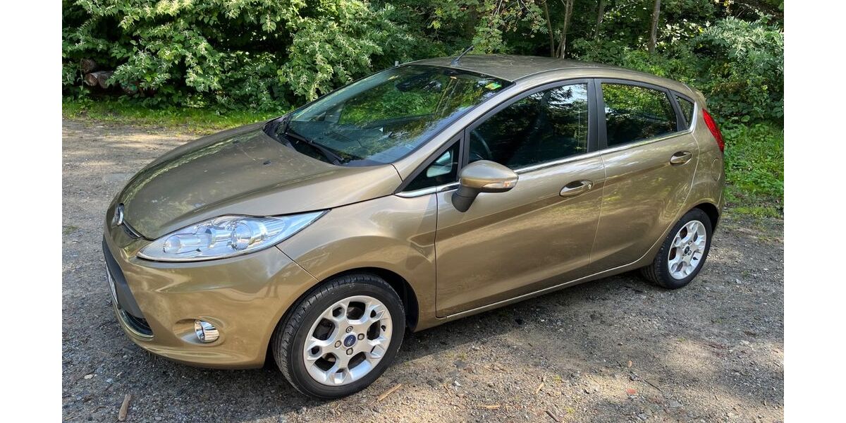 Ford Fiesta 120.000 km 5.750 &euro; Solingen 42569