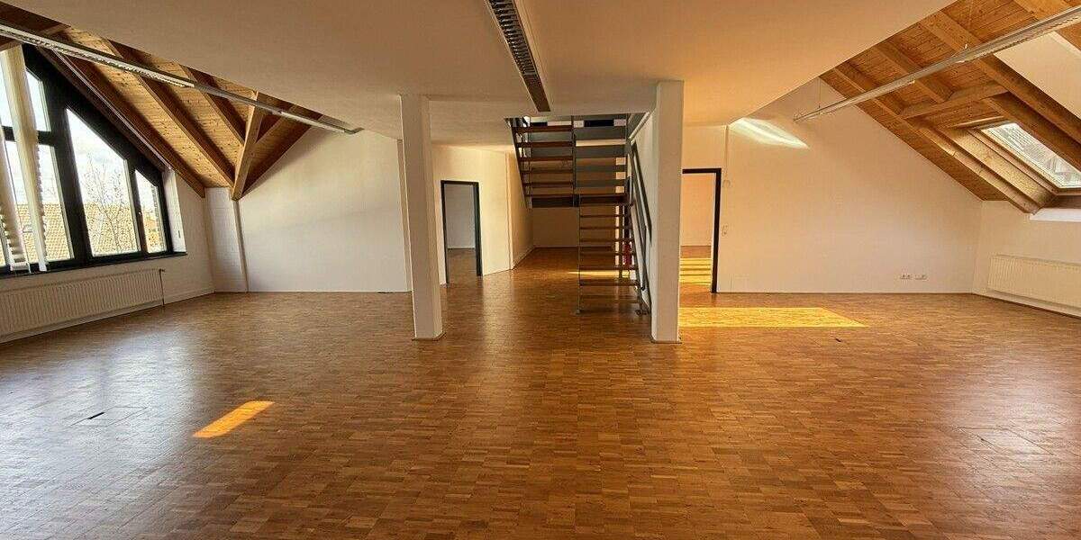 Gewerbeobjekt Kaarst Holzbüttgen - 5 Zimmer, 280 m&sup2;, 3.080&euro; | Angebot:25837285