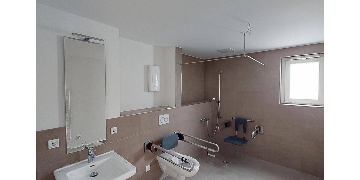 Dachgeschoßwohnung Düsseldorf Stadtbezirk 3 - 2 Zimmer, 75 m&sup2;, 1.485&euro; | Angebot:25614439