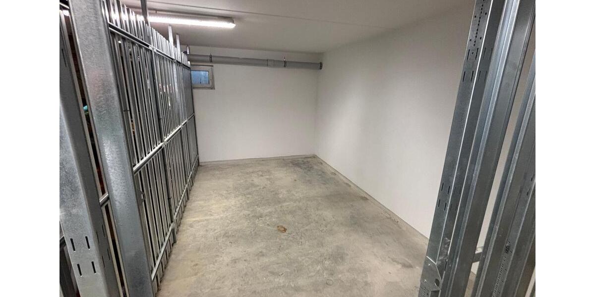 Etagenwohnung Bergisch Gladbach Alt-Frankenforst - 4 Zimmer, 137 m&sup2;, 1.785&euro; | Angebot:25377615