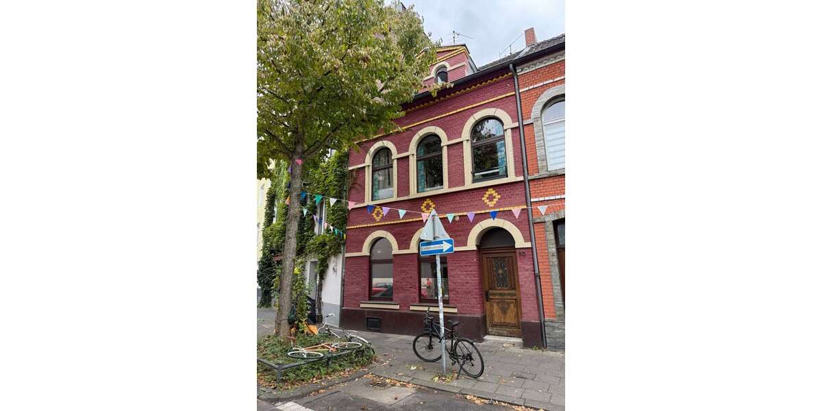 Einfamilienhaus Köln Nippes - 9 Zimmer, 190 m&sup2;, 915.000&euro; | Angebot:26721757