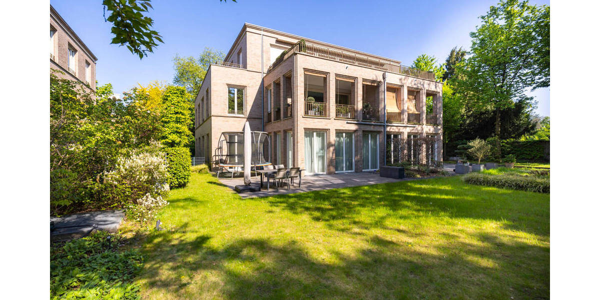 Etagenwohnung Düsseldorf / Stockum Stockum - 3 Zimmer, 157 m&sup2;, 1.490.000&euro; | Angebot:25748176