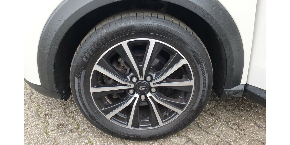 Ford Puma TITANIUM ECO BOOST NAVI PDC BLUETOOTH 107.845 km 14.704 &euro; Köln 50858