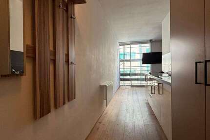 Wohnung Düsseldorf Unterbilk - 1 Zimmer, 33 m&sup2;, 725&euro; | Angebot:25271452