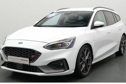 Ford Focus 117.320 km 16.980 &euro; Leverkusen 51379
