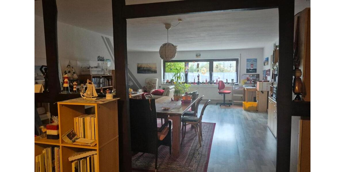 Etagenwohnung Wermelskirchen - 1 Zimmer, 80 m&sup2;, 870&euro; | Angebot:26007081