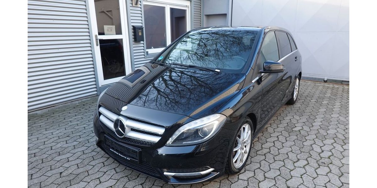 Mercedes-Benz B 220 159.000 km 12.499 &euro; Düsseldorf 40231