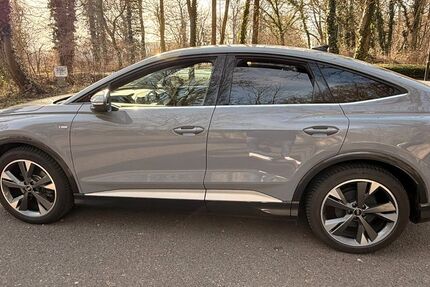 Audi Q4 e-tron 39.000 km 24.299 &euro; Kerpen 50169