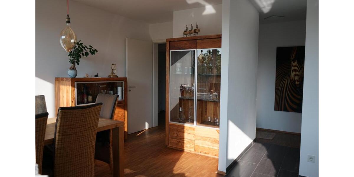 Etagenwohnung Köln Lindenthal - 2 Zimmer, 77 m&sup2;, 1.800&euro; | Angebot:25267771