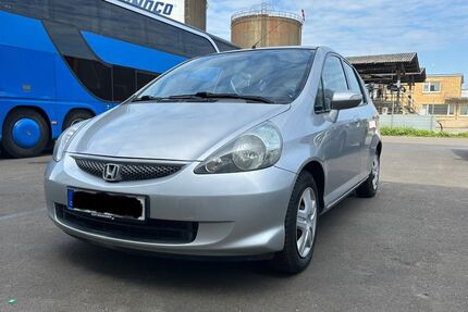 Honda Jazz 172.000 km 2.000 &euro; Neuss 41460