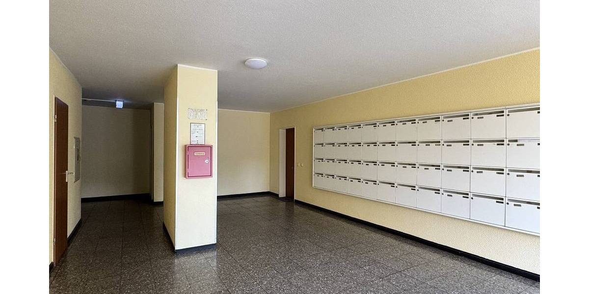 Etagenwohnung Köln Höhenberg - 2 Zimmer, 57 m&sup2;, 180.000&euro; | Angebot:25779465