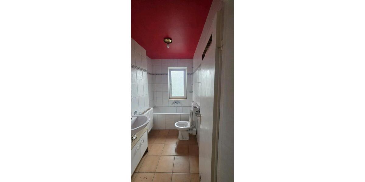 Etagenwohnung Remscheid Reinshagen - 2 Zimmer, 45 m&sup2;, 300&euro; | Angebot:26613610