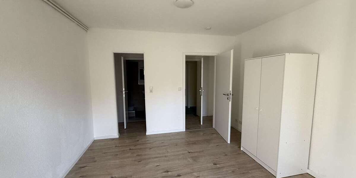 Etagenwohnung Düsseldorf Unterbach - 1 Zimmer, 22 m&sup2;, 490&euro; | Angebot:25349873