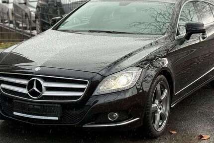 Mercedes-Benz CLS 200.000 km 12.750 &euro; Köln 51109