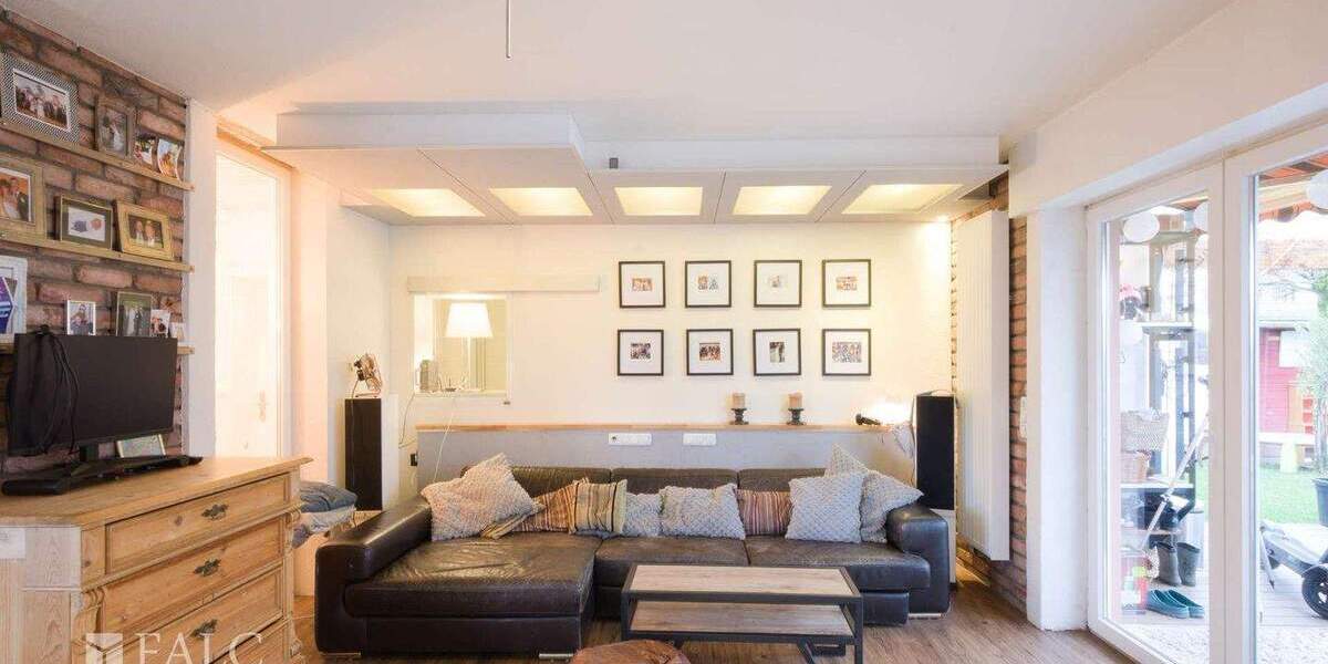 Bungalow Wermelskirchen - 4 Zimmer, 118 m&sup2;, 395.000&euro; | Angebot:25696532