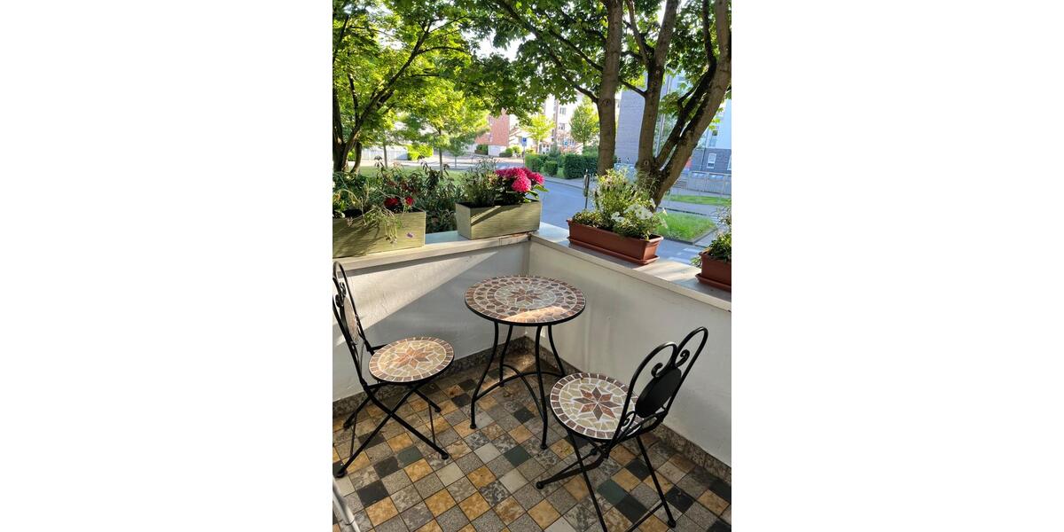 Etagenwohnung Köln Nippes - 3 Zimmer, 72 m&sup2;, 1.300&euro; | Angebot:26677975