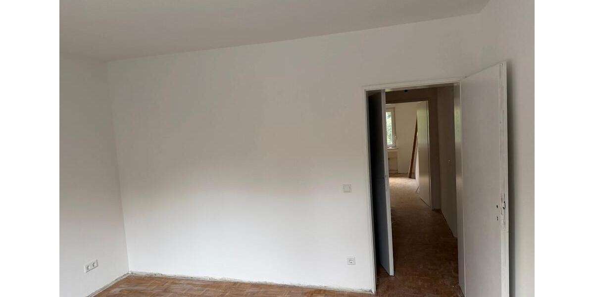 Erdgeschoßwohnung Mettmann - 3 Zimmer, 90 m&sup2;, 1.300&euro; | Angebot:26675445