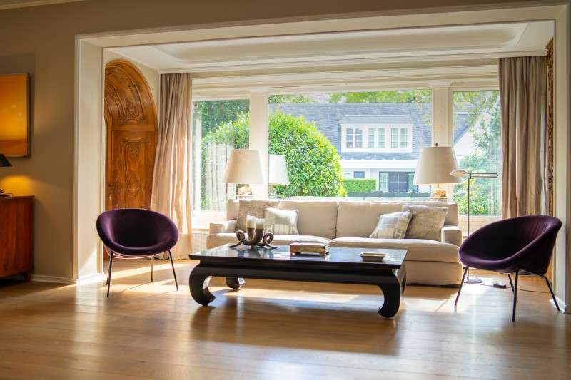 Einfamilienhaus Meerbusch Necklenbroich - 13 Zimmer, 400 m&sup2;, 2.590.000&euro; | Angebot:24752386