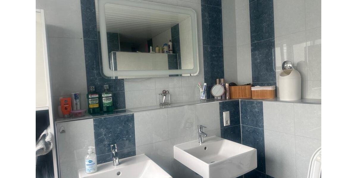 Loft - Studio - Atelier Leverkusen - 7 Zimmer, 211 m&sup2;, 2.690&euro; | Angebot:24651287