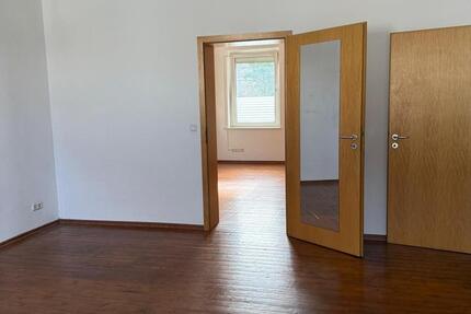 Wohnung Köln Mülheim - 2 Zimmer, 64 m&sup2;, 1.185&euro; | Angebot:26042782