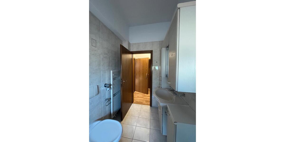 Erdgeschoßwohnung Köln Kalk - 2 Zimmer, 60 m&sup2;, 800&euro; | Angebot:26688490