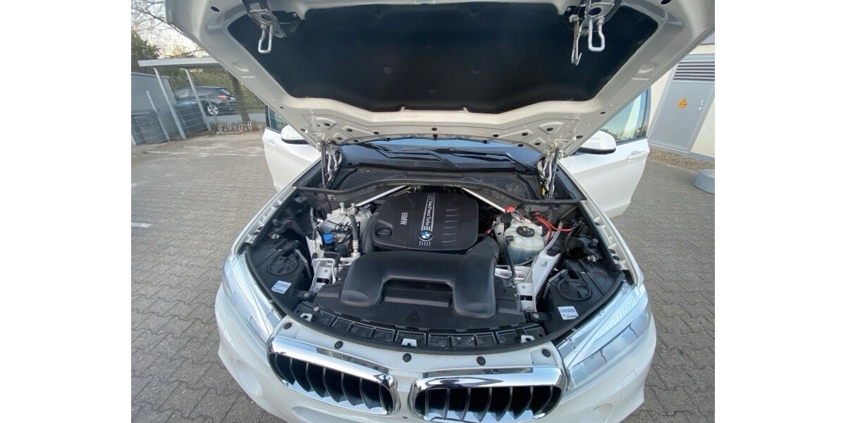 BMW X5 129.000 km 36.500 &euro; Solingen 42651