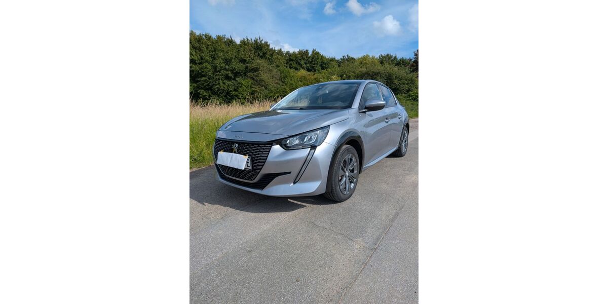 Peugeot 208 34.000 km 16.400 &euro; Neuss 41470