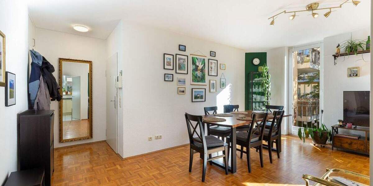 Etagenwohnung Düsseldorf Benrath - 3 Zimmer, 75 m&sup2;, 235.000&euro; | Angebot:25686615