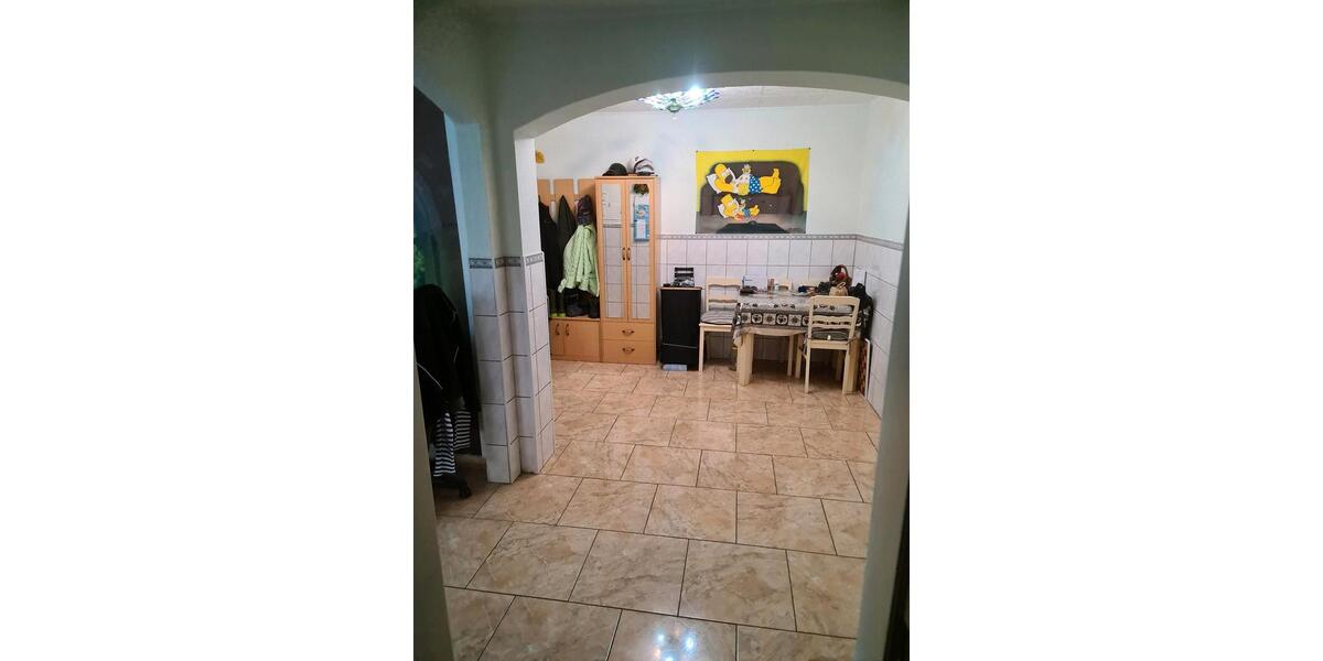 Erdgeschoßwohnung Bergheim Ahe - 4 Zimmer, 99 m&sup2;, 125.000&euro; | Angebot:24811776