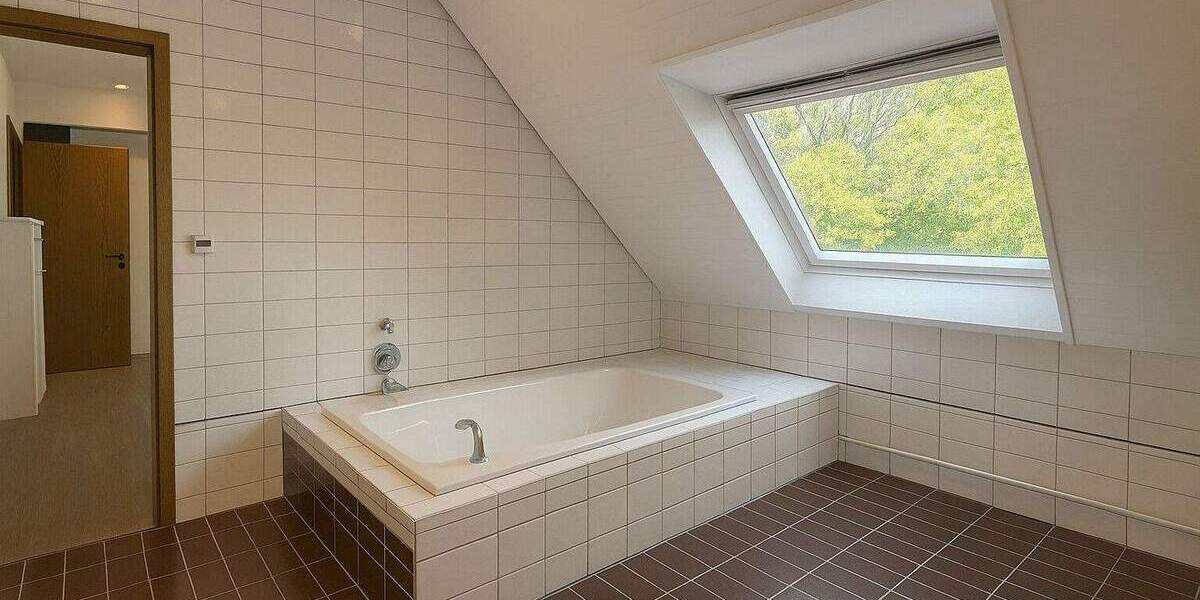Etagenwohnung Düsseldorf / Himmelgeist Himmelgeist - 5 Zimmer, 190 m&sup2;, 820.000&euro; | Angebot:25689217