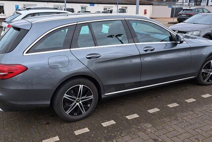 Mercedes-Benz C 180 100.750 km 20.500 &euro; Köln 51147