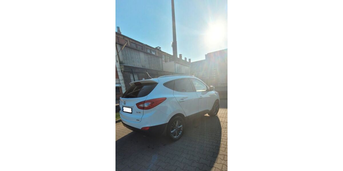 Hyundai ix35 131.510 km 12.450 &euro; Düsseldorf 40591