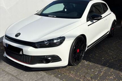 VW Scirocco 102.000 km 10.500 &euro; Köln 50769