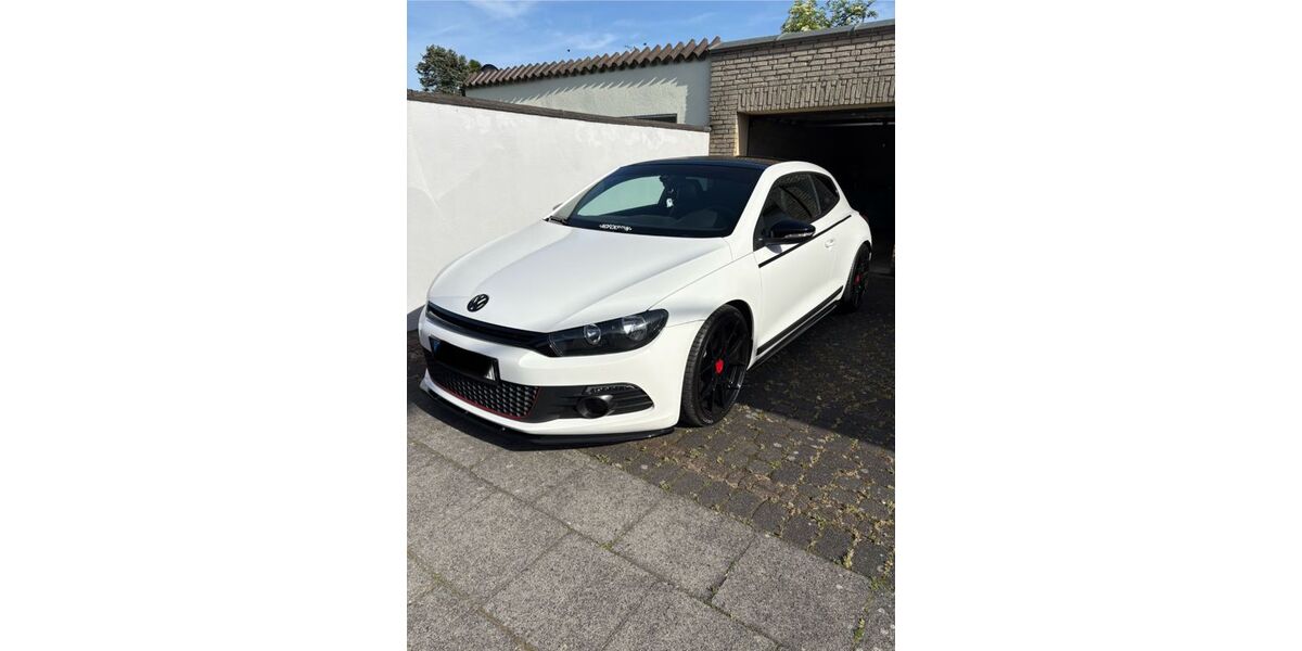 VW Scirocco 102.000 km 10.500 &euro; Köln 50769