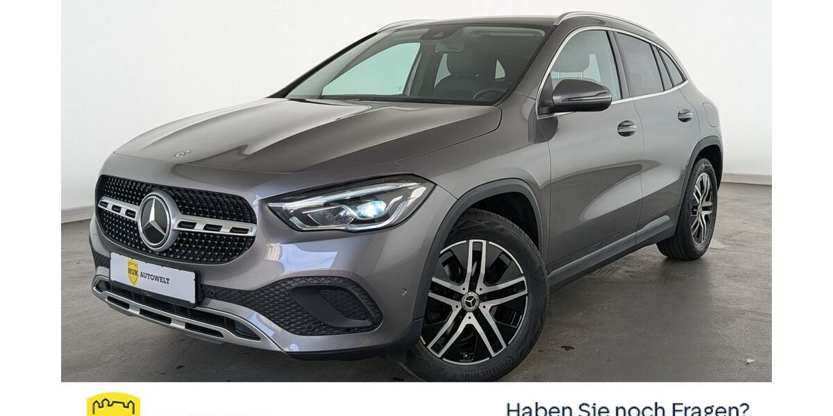 Mercedes-Benz GLA 200 97.050 km 25.460 &euro; Düsseldorf 40599