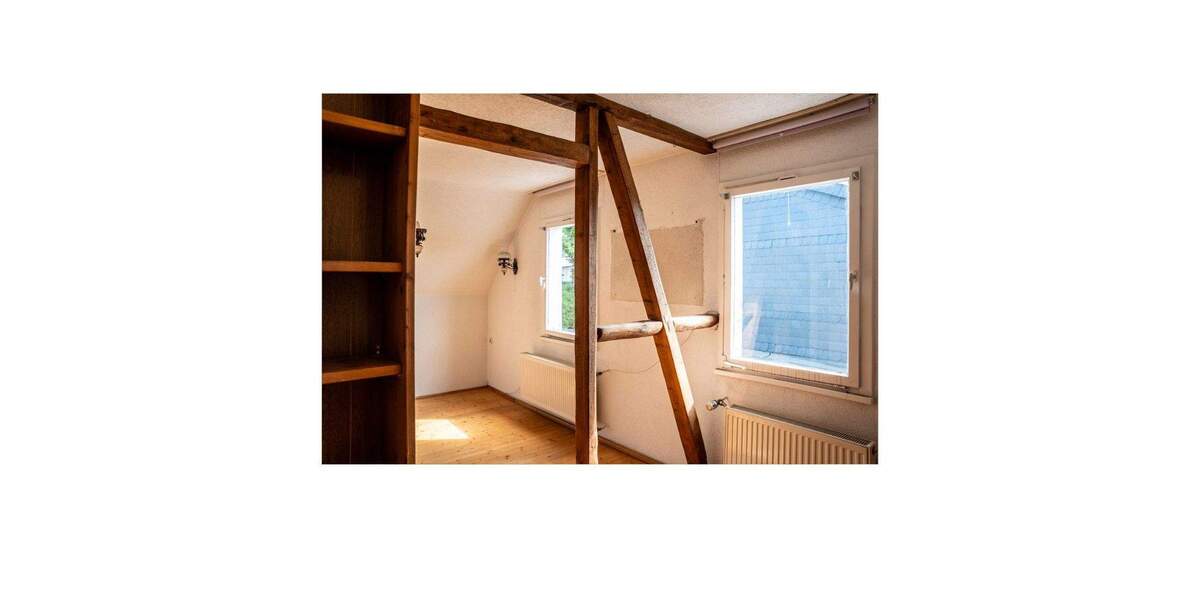 Einfamilienhaus Solingen Gräfrath - 4 Zimmer, 70 m&sup2;, 229.000&euro; | Angebot:25657408