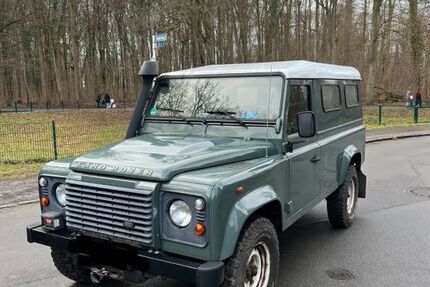 Land Rover Defender 116.000 km 32.900 &euro; Haan 42781
