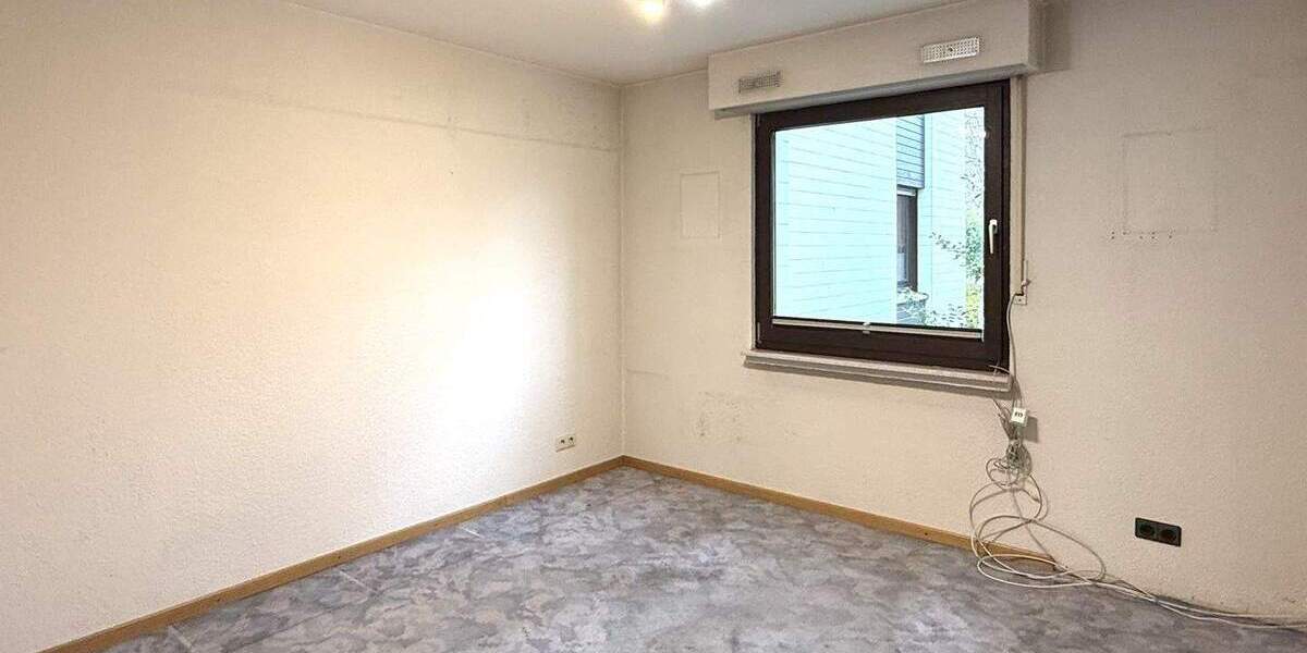 Etagenwohnung Düsseldorf Benrath - 3 Zimmer, 98 m&sup2;, 389.000&euro; | Angebot:25686159