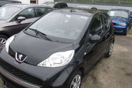Peugeot 107 81.500 km 3.500 &euro; Leverkusen 51371