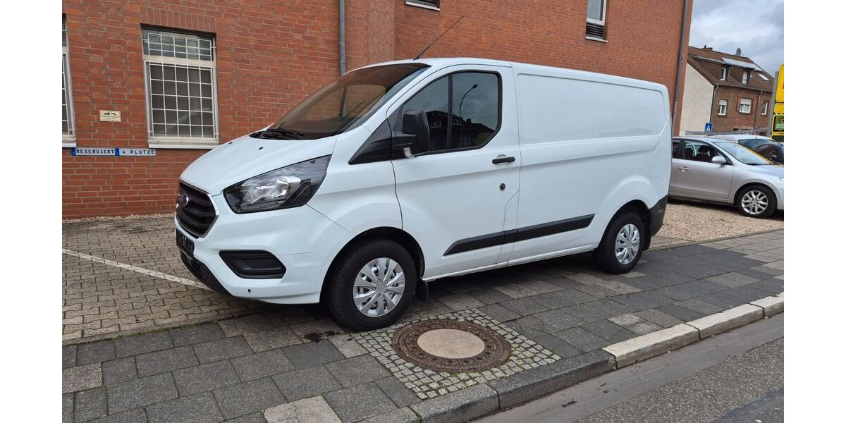 Ford Transit Custom 59.645 km 14.590 &euro; Bergheim 50126
