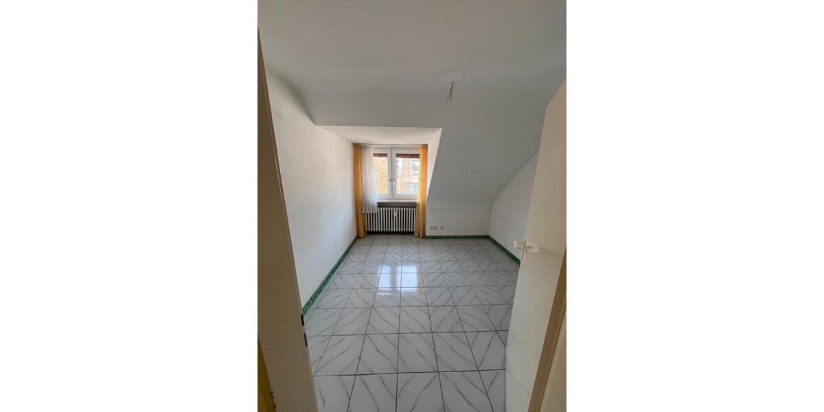 Dachgeschoßwohnung Düsseldorf Stadtbezirk 9 - 2 Zimmer, 54 m&sup2;, 255.000&euro; | Angebot:25760595