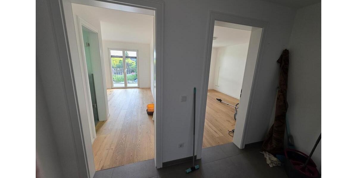 Etagenwohnung Hilden Forstbach - 3 Zimmer, 110 m&sup2;, 1.750&euro; | Angebot:25479741