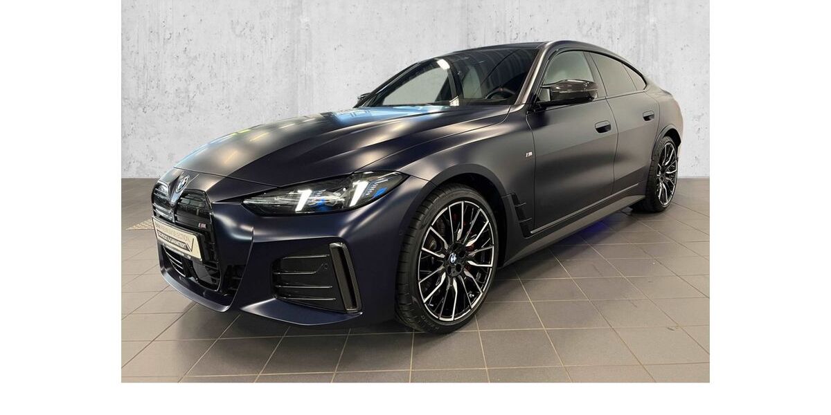 BMW i4 26.014 km 60.900 &euro; Solingen 42719