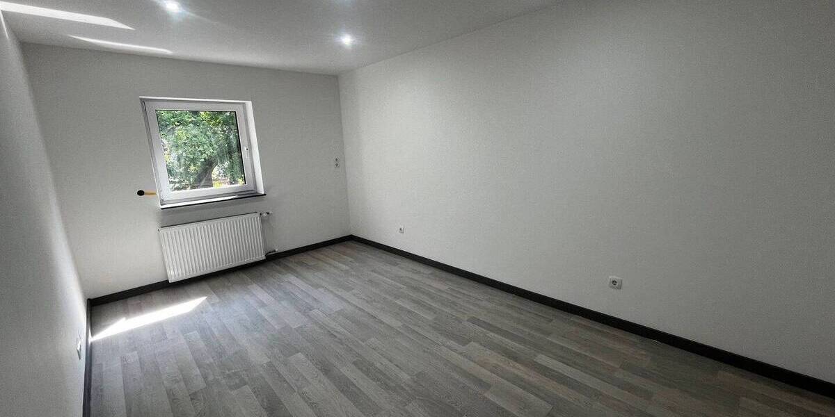 Reihenmittelhaus Bergisch Gladbach Heidkamp - 6 Zimmer, 160 m&sup2;, 580.000&euro; | Angebot:26543319