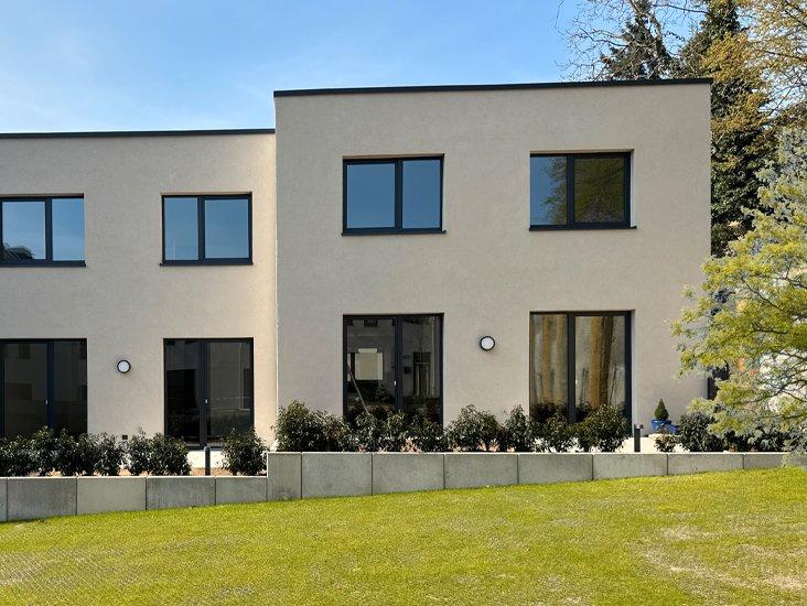 Reihenhaus Neuss - 4 Zimmer, 135 m&sup2;, 2.595&euro; | Angebot:26196885