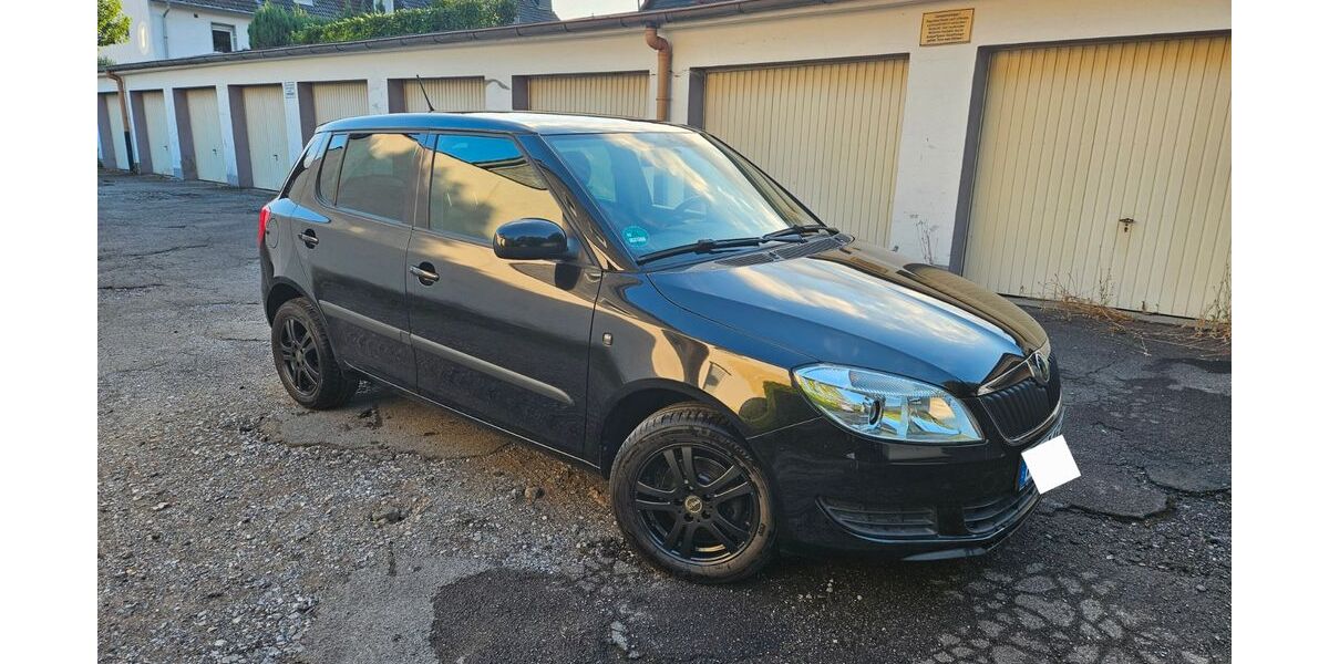 Skoda Fabia 69.700 km 6.300 &euro; Solingen 42699