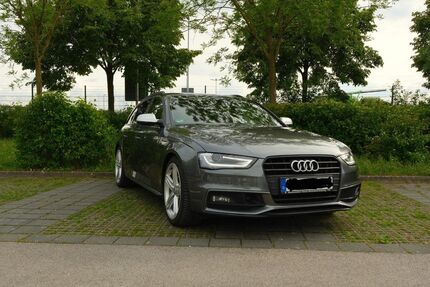 Audi A4 148.800 km 15.800 &euro; Düsseldorf 40227