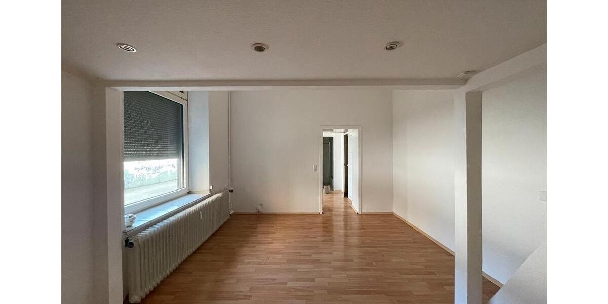 Etagenwohnung Düsseldorf Oberbilk - 1 Zimmer, 33 m&sup2;, 555&euro; | Angebot:22440561